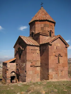 Что посмотреть в Армении. Храмы, монастыри, церкви в Армении. Церковь Сурб  Степанос.