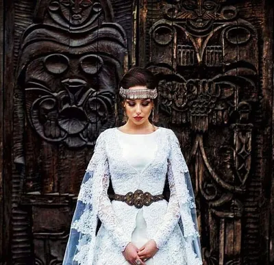 Чеченские свадебные пышные платья (62 фото)