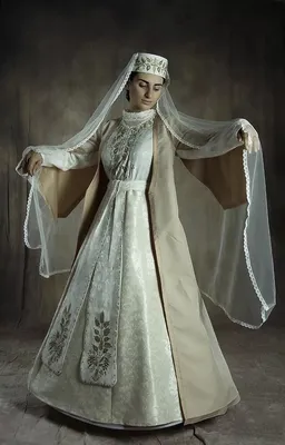 Национальное свадебное азербайджанское платье - 73 photo