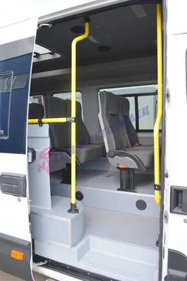 Микроавтобус Ивеко на 20 мест в аренду с водителем | Гараж63