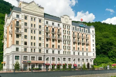 Отель \"AZIMUT Hotel FREESTYLE Rosa Khutor\", курорт Роза Хутор. Красная  Поляна. Гостиницы Розы Хутор. Туроператор \"Кандагар\".