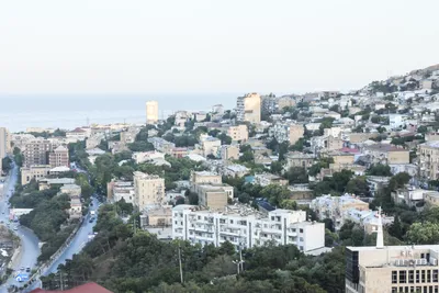 File:Bayil, Baku, Azerbaijan. July 30, 2011.jpg - Wikipedia