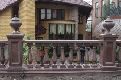 Балясины из гранита, колонны, Коростышев - YouTube