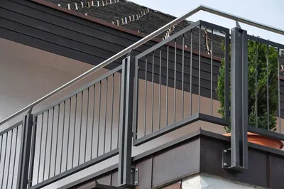 Кованые перила и ограждения для балкона на заказ с 3D-дизайном