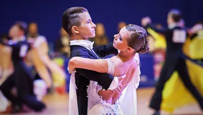 Школа бальных спортивных танцев Виктории Константиновой: обучение детей  бальным танцам в Москве