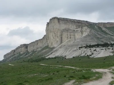 Белая скала (Ак-Кая) в Белогорске | На батареях солнечных