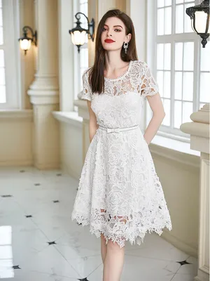 Белое ажурное платье
