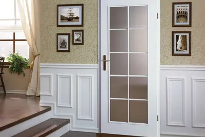 Межкомнатная дверь Вена Глянец белый (черное стекло) , купить по цене 7840  руб. в Новосибирске