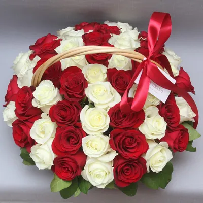 Ароматные розы 15 шт White O'Hara | доставка по Москве и области