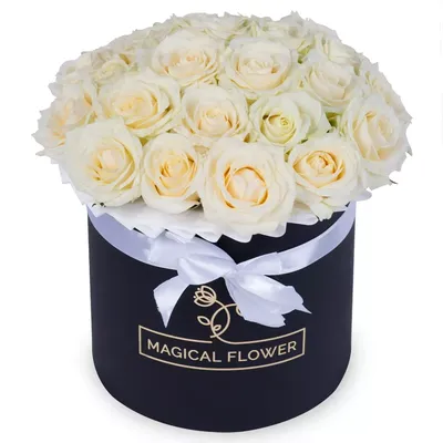 25 белых роз в шляпной коробке - Цветочная мастерская Ангаж