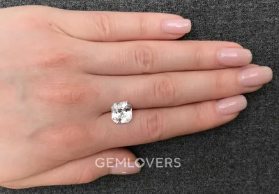 Натуральный белый сапфир радиант 4.85 карат купить по доступной цене | Gem  Lovers