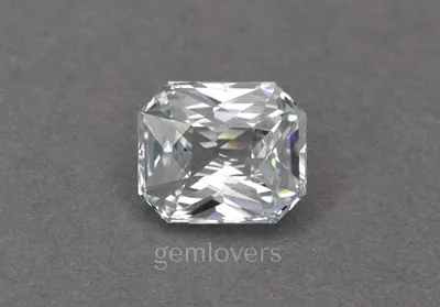 Природный белый сапфир 4.20 карат купить по доступной цене | Gem Lovers