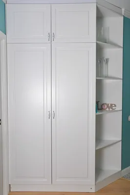 Белая мебель для прихожей
