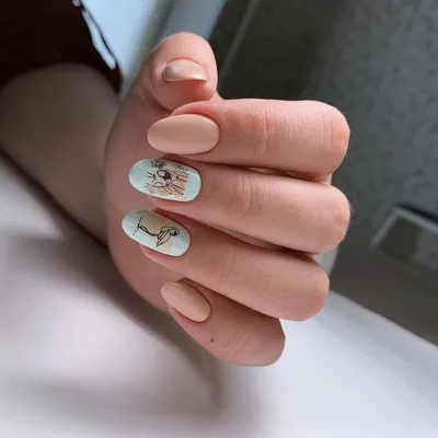 бежевый маникюр, мятный маникюр, дизайн ногтей | Nails, Beauty