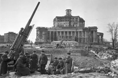 30 сентября 1941 года началась Битва за Москву.. - Бородино