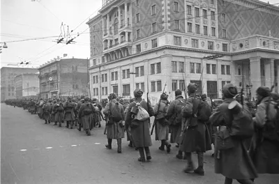 30 сентября 1941 года началась Битва за Москву.. - Бородино
