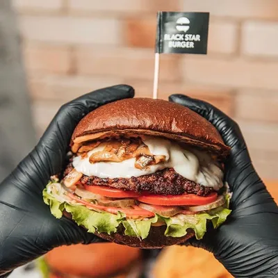 Акция в Black Star Burger — Афиша Ташкента