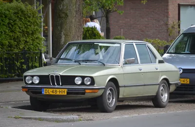 File:1985 BMW 518 I (7315423150).jpg - Wikimedia Commons