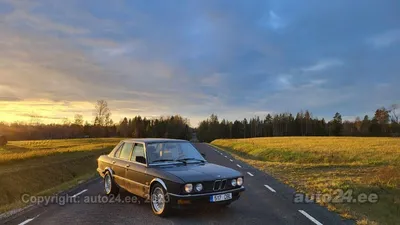 Stunning Classic BMW E12 (518) - Vintage Car Lover's Dream