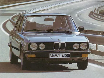 1977 BMW 518 - Bidders Highway