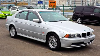 BMW 525 Е39 рест 2001г 2.5 механика В отличном состоянии ! С документами  проблем нет! Без вложения Цена: 5500$ +996 700 901 347 | Instagram