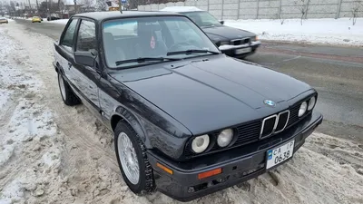 File:BMW E30 Schwarz JM 1.jpg - Wikimedia Commons