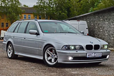 2000 BMW 5 Series M5 4dr Sdn 6-Spd Manual | Farland Classic Restoration