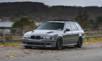 A photo of a bmw e39 on Craiyon