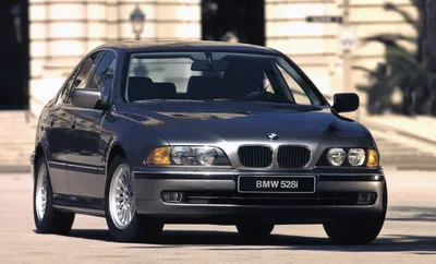 2000 BMW E39 M5 Review: Forever the Peak Super Sedan | The Drive