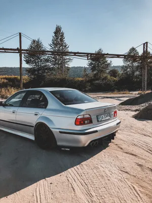 BMW E39 5 Series with 18\" ARC-8 in Anthracite on BMW E39 - Apex Album