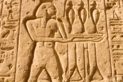 цвет анимации : сидящий египетский бог хапи дарит речные подарки. Бог  плодородия воды реки Нил. Иллюстрация вектора - иллюстрации насчитывающей  сердитой, график: 230262746