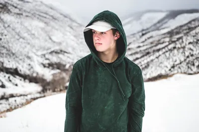 Как мужчины одеваются зимой: стильные образы с фото | Vogue UA