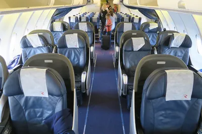 Схема салона Боинг 737-800, как выбрать лучшие места в салоне Аэрофлота,  Победы, S7, Нордвинд и других авиакомпаний