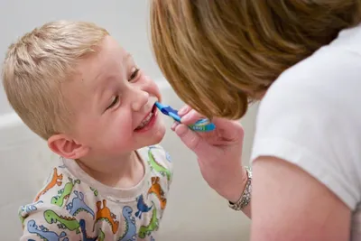 Лечение зубов под общим наркозом у детей в СПб. Цены на наркоз ребенку в  клинике Доктор Дент