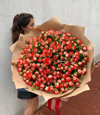 Кустовые розы с гортензией от 51 шт. за 17 790 руб. | Бесплатная доставка  цветов по Москве