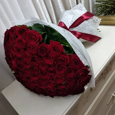 Букет белых роз - 131 шт. за 21 590 руб. | Бесплатная доставка цветов по  Москве