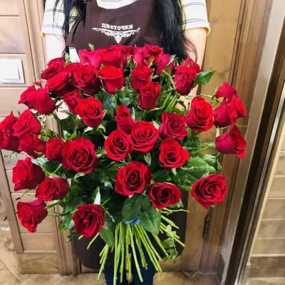 Заказать красивый большой букет роз FL-2709 купить - хорошая цена на  красивый большой букет роз с доставкой - FLORAN.com.ua