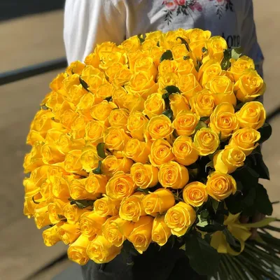 Заказать большой букет жёлтых роз FL-1434 купить - хорошая цена на большой  букет жёлтых роз с доставкой - FLORAN.com.ua