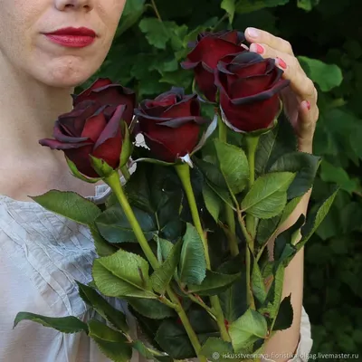 Букеты: Бордовые розы в интернет-магазине Ярмарка Мастеров по цене 5000 ₽ –  OU6HQBY | Букеты, Калининград - доставка по России