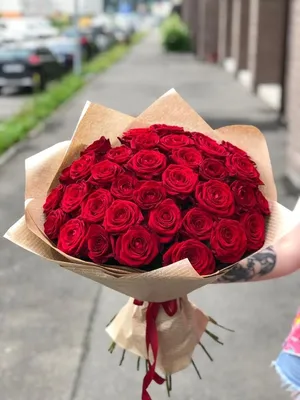 Заказать Букет 25 красных роз \"Мадлен\" в Киеве