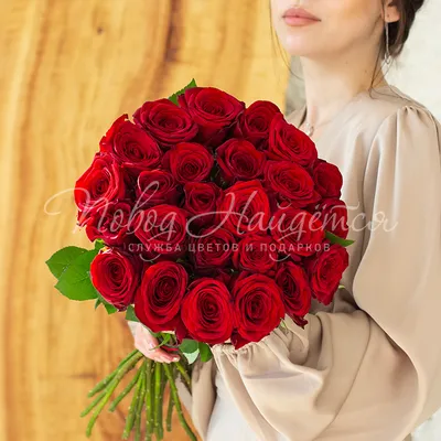Букет невесты из красных роз - 19 шт. за 5 590 руб. | Бесплатная доставка  цветов по Москве