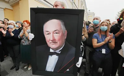 Коллекция фото Бориса Клюева: выберите формат для скачивания