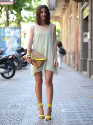 Как носить платье с кроссовками - 8 стильных сочетаний | Блог JRL.ua