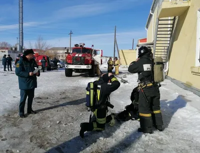 Нежилое здание и земельный участок, по адресу: Челябинская обл., Брединский  р-он, п. Бреды, ул. РТС, д. 4-и | Челябинская область | Торги России