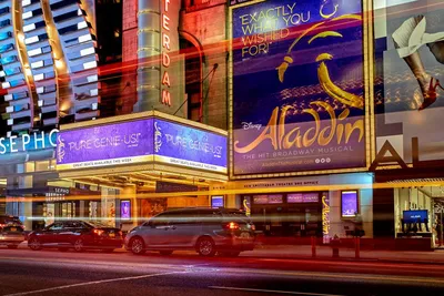 Нью-Йорк без Бродвея: из-за закрытия театров город теряет миллиарды