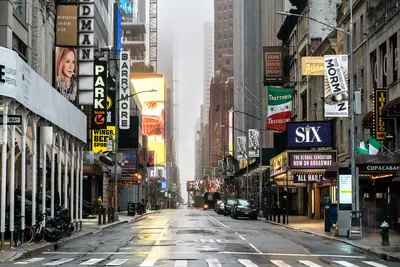 Как пройти на Бродвей? История самой известной улицы мира
