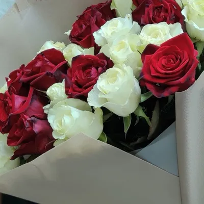 Купить букет из 19 красных роз \"Торжественный Момент\", Доставка цветов Киев