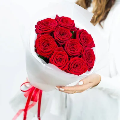 Букет из 9 красных роз 50 см купить с доставкой по Краснодару