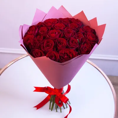 Букет из 25 красных роз - купить в Москве по цене 1890 р - Magic Flower
