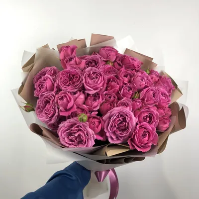Заказать букет из роз Киев в магазине цветов \"Лепестки\"